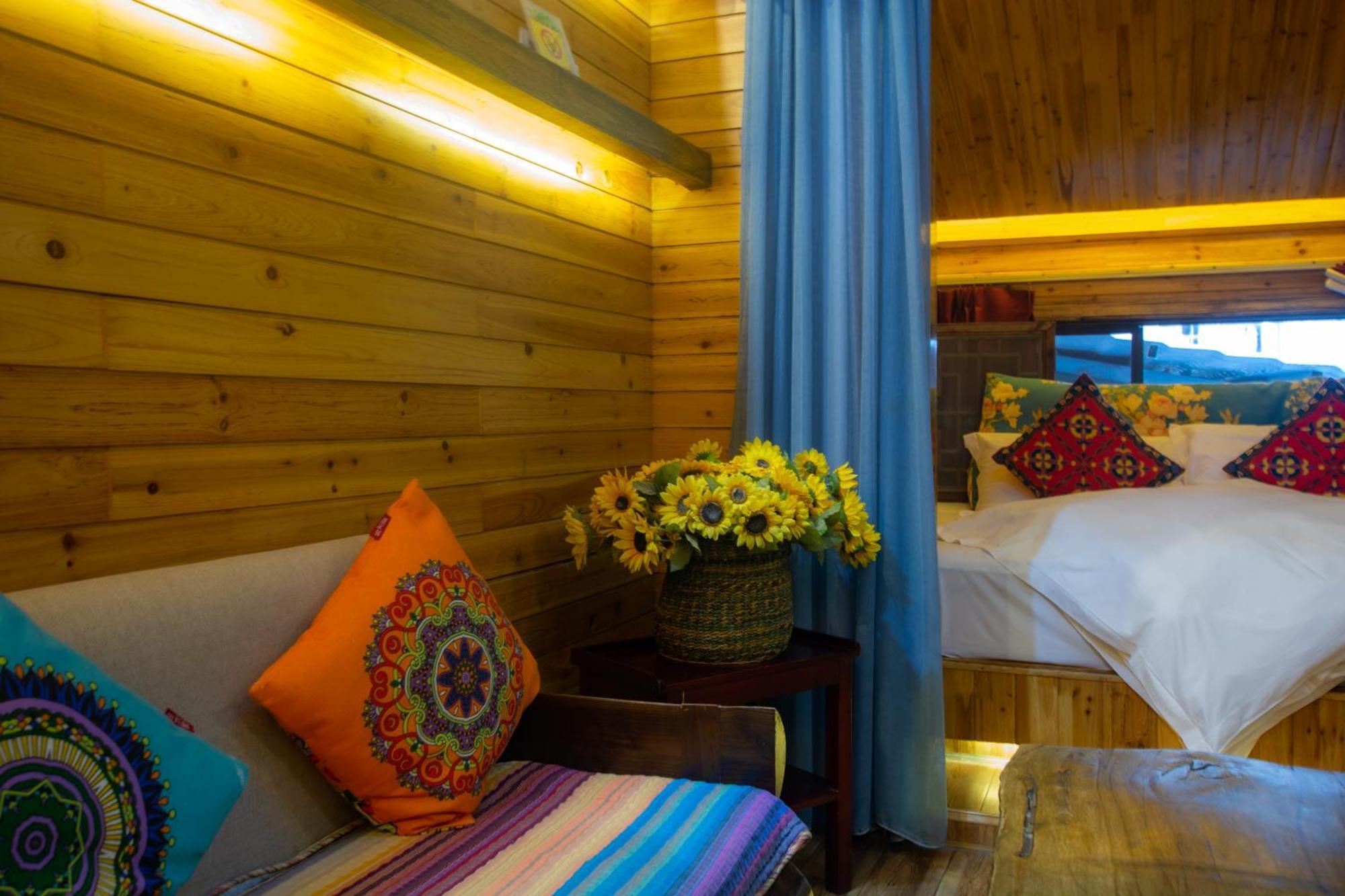 Floral Hotel - Baihui Living Zhangjiajie Eksteriør billede